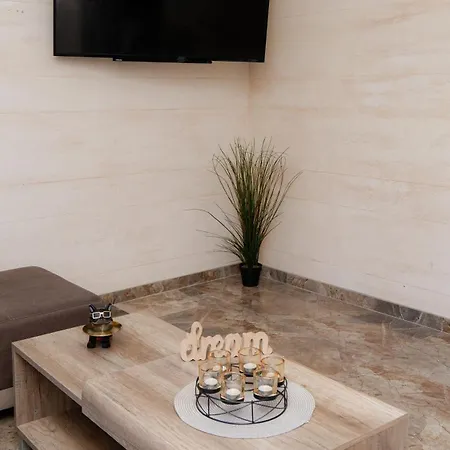Place To Be - Modern Jacuzzi House In Vozdovac Belgrade Exterior photo
