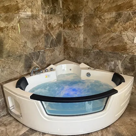 Place To Be - Modern Jacuzzi House In Vozdovac Belgrade Exterior photo